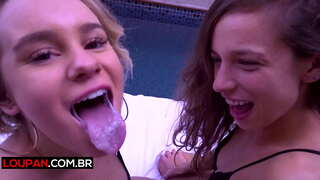 Babes i dhënë handjob